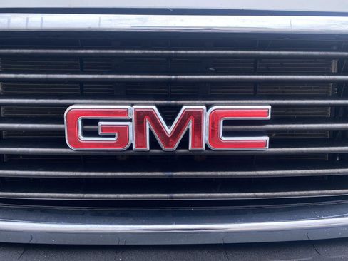 Used 2015 GMC Savana 2500 image 20