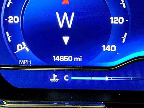 Used 2024 Chevrolet Silverado 1500 RST image 15