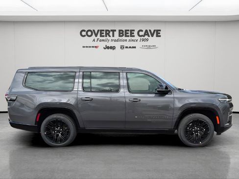 New 2026 Jeep Grand Wagoneer L Limited image 11