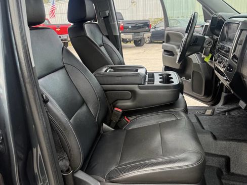 Used 2018 Chevrolet Silverado 1500 LT w/ All Star Edition image 4