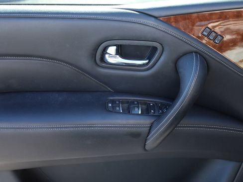 Used 2018 INFINITI QX80 2WD w/ Driver Assistance Package image 28