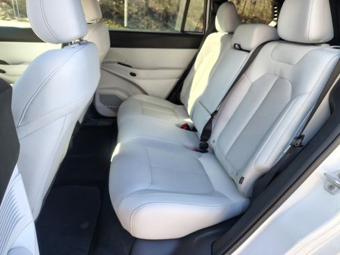 New 2026 Jeep Cherokee Laredo AWD/4WD image 33
