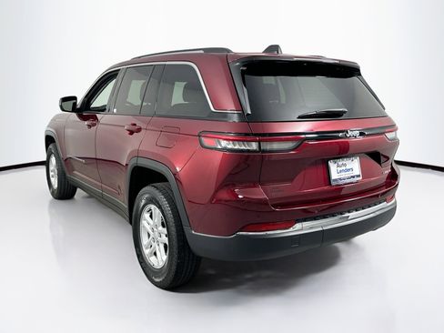 Used 2023 Jeep Grand Cherokee Laredo w/ Trailer Tow Prep Group (B) image 7