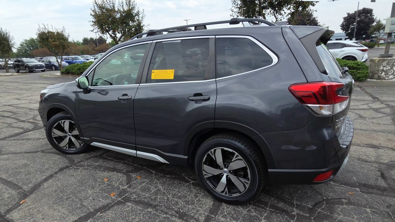 Used 2020 Subaru Forester Touring AWD/4WD image 6
