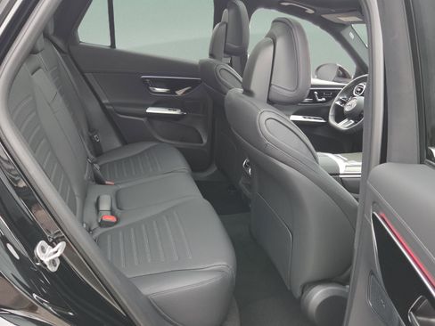New 2026 Mercedes-Benz GLC 300 image 26