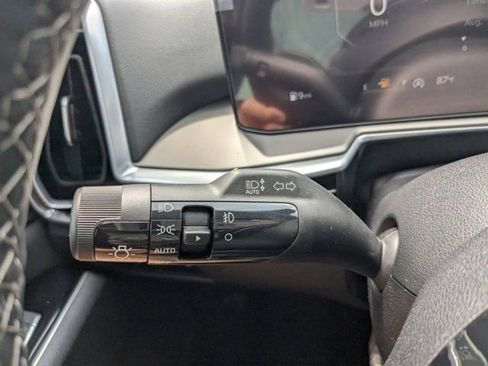 Used 2024 Kia Sorento SX image 26