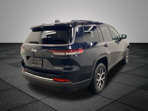 Used 2024 Jeep Grand Cherokee L Limited w/ Luxury Tech Group II image 7