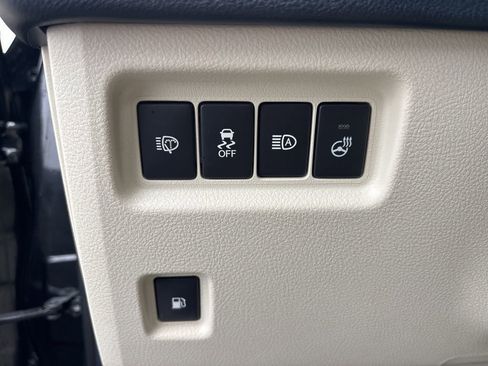 Used 2023 Lexus GX 460 Premium image 17