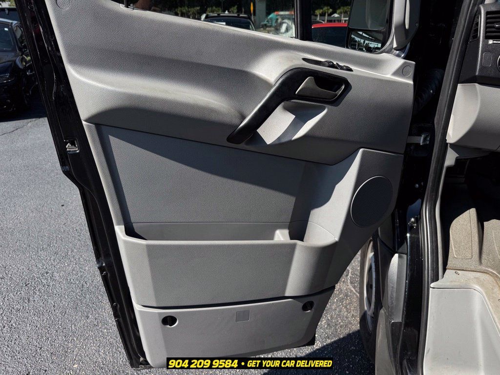 Used 2017 Mercedes-Benz Sprinter 3500 image 16