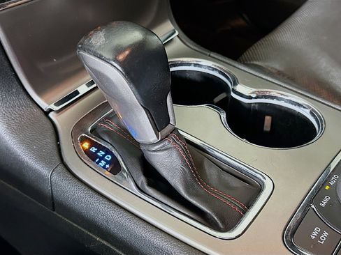 Used 2020 Jeep Grand Cherokee Trailhawk w/ Trailhawk Luxury Group image 25