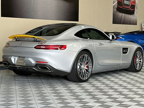 Used 2016 Mercedes-Benz AMG GT S image 4