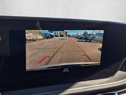 Certified 2024 Buick Envista Sport Touring w/ Convenience I Package image 13