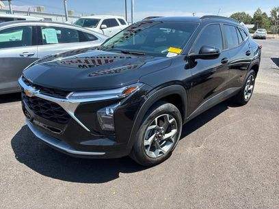 Used 2025 Chevrolet Trax LT
