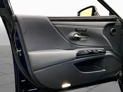 Used 2022 Lexus ES 350 w/ Premium Package FWD image 22