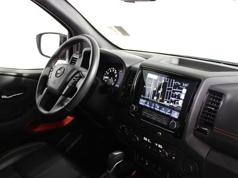 Used 2023 Nissan Frontier PRO-4X w/ Pro-4X Premium Package AWD/4WD image 16