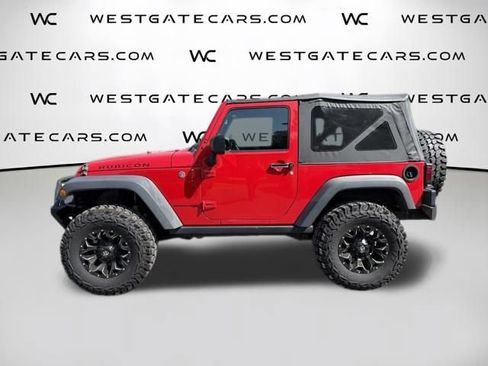 Used 2018 Jeep Wrangler Rubicon AWD/4WD image 11