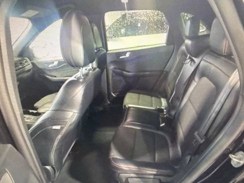 Used 2025 Ford Escape ST-Line AWD/4WD image 6