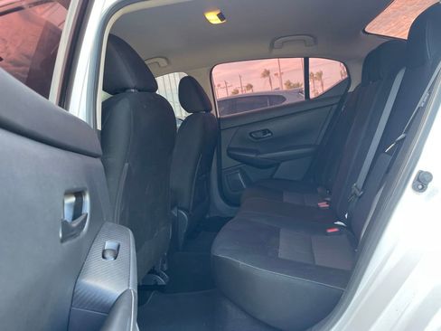 Used 2024 Nissan Sentra SV FWD image 16