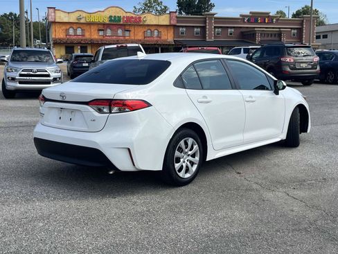 Used 2023 Toyota Corolla LE FWD image 3