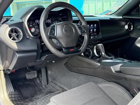 Certified 2024 Chevrolet Camaro SS RWD image 9