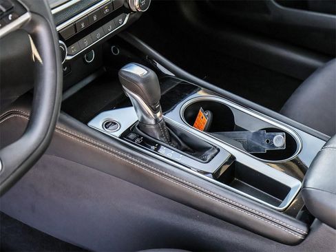 Used 2023 Nissan Altima 2.5 SV image 25