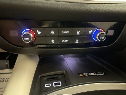 Used 2023 Buick Enclave Essence w/ LPO, Floor Liner Package FWD image 10