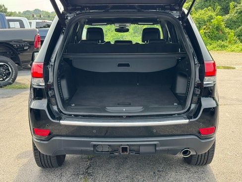Used 2022 Jeep Grand Cherokee Limited w/ Trailer Tow Group IV AWD/4WD image 5