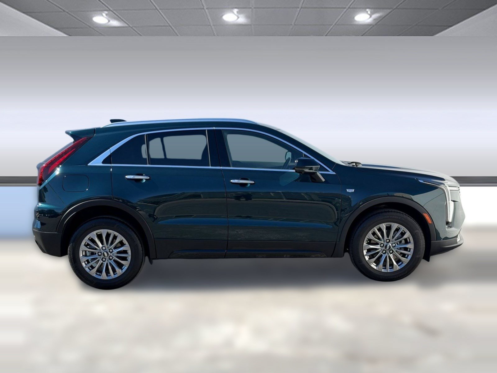 Used 2025 Cadillac XT4 Premium Luxury FWD image 7