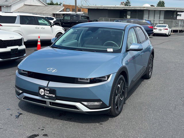 Used 2024 Hyundai Ioniq 5 SE AWD/4WD image 3