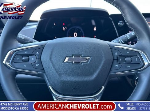 Used 2026 Chevrolet Trax ACTIV w/ Sunroof Package FWD image 30