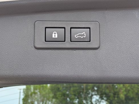 Certified 2025 Subaru Outback Onyx Edition AWD/4WD image 14