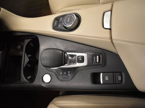 Used 2020 INFINITI QX50 Luxe w/ Cargo Package image 30