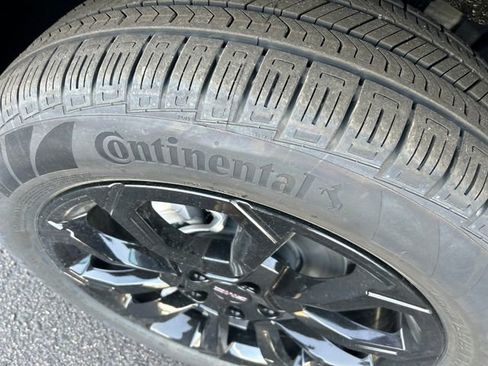 New 2026 GMC Terrain Elevation w/ Elevation Premium Package AWD/4WD image 30