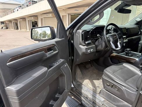 Used 2023 GMC Sierra 1500 Elevation w/ Elevation Premium Package AWD/4WD image 15