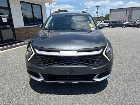 Used 2023 Kia Sportage LX FWD image 9