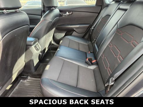 Used 2021 Kia Forte GT image 10