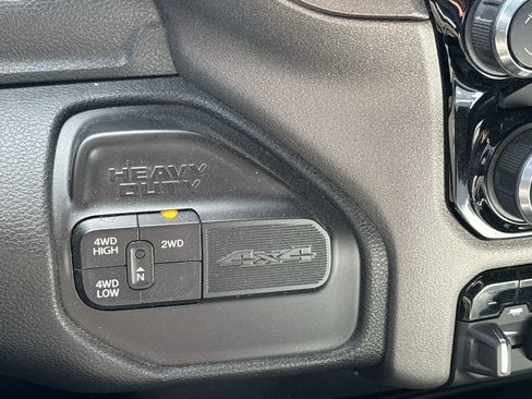 Used 2022 RAM 2500 Tradesman AWD/4WD image 13