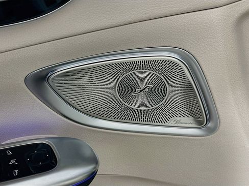 Certified 2026 Mercedes-Benz C 300 Sedan image 19