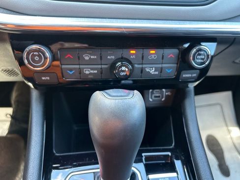 Used 2023 Jeep Compass Limited w/ Elite Group AWD/4WD image 20