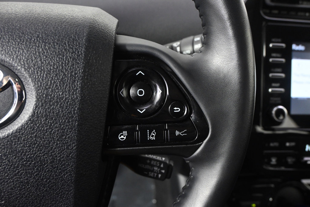 Used 2020 Toyota Prius XLE AWD/4WD image 34