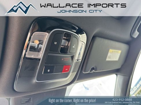Used 2024 Hyundai Santa Cruz Night AWD/4WD image 15