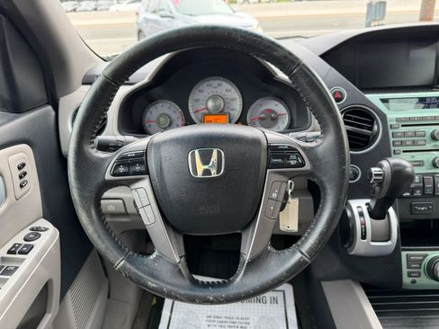 Used 2011 Honda Pilot Touring image 39