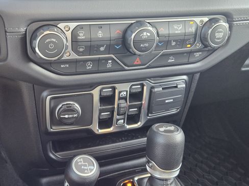 New 2026 Jeep Wrangler Sahara image 15