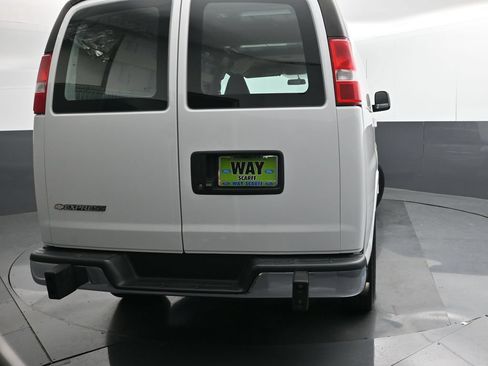 Used 2020 Chevrolet Express 2500 w/ Driver Convenience Package RWD image 24