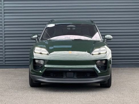 Used 2024 Porsche Macan 4 Electric AWD/4WD image 10