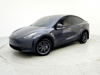 Used 2024 Tesla Model Y Long Range video 1