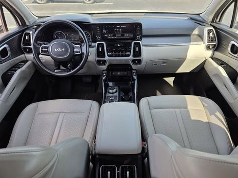 Used 2022 Kia Sorento SX AWD/4WD image 8