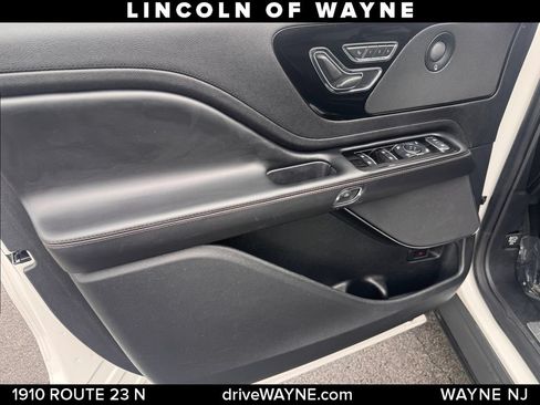 Certified 2020 Lincoln Aviator Reserve w/ Elements Package Plus AWD/4WD image 13