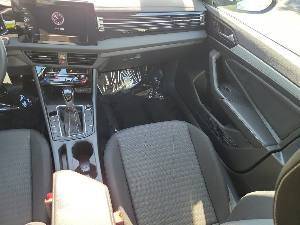 Used 2025 Volkswagen Jetta S FWD image 15