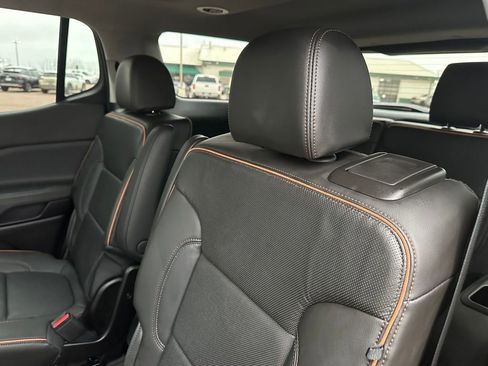 Used 2023 GMC Acadia AT4 w/ Technology Package image 23